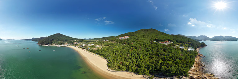 Abandoned Fish Farm on the Eastern Side of Deokwon Beach 360° 파노라마 미리보기